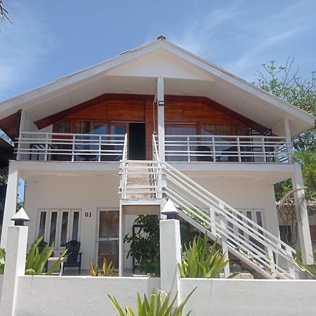 Golden Beach Cottages Trincomalee Exterior foto